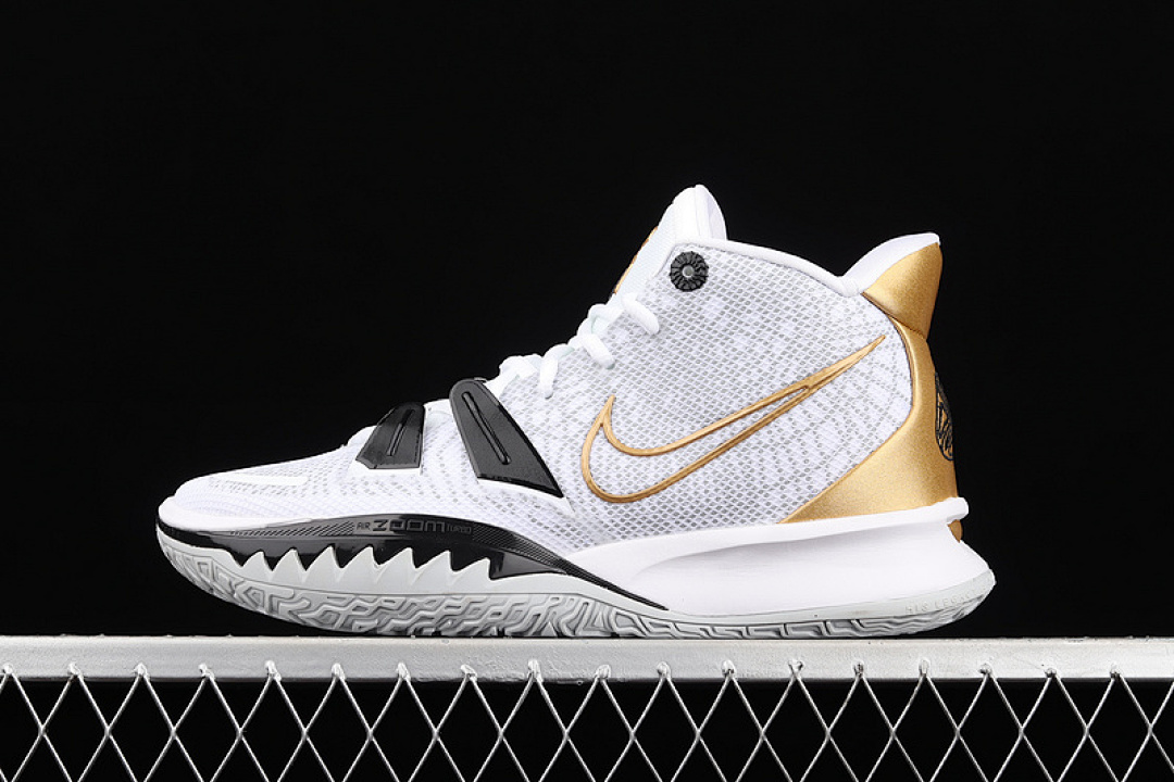 Unbranded [CQ9327-101]-[KYRIE 7 EP WHITE/BLACK/METALLIC GOLD]-[MAN:39-46], photo 1