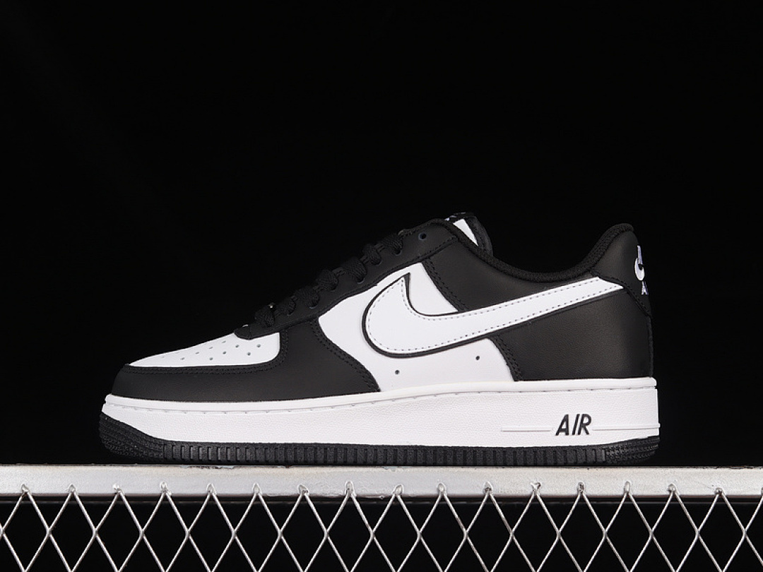 Nike Nike AIR FORCE 1 LOW PANDA BLACK/WHITE/BLACK · DV0788-001, photo 1