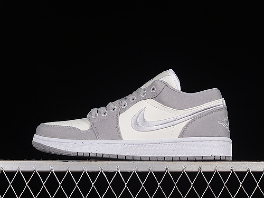 Jordan [DV0426-012]-[AIR JORDAN 1 LOW SE LIGHT STEEL GREY]-[WOMAN:35.5-39]-[MAN:40-47.5], photo 1