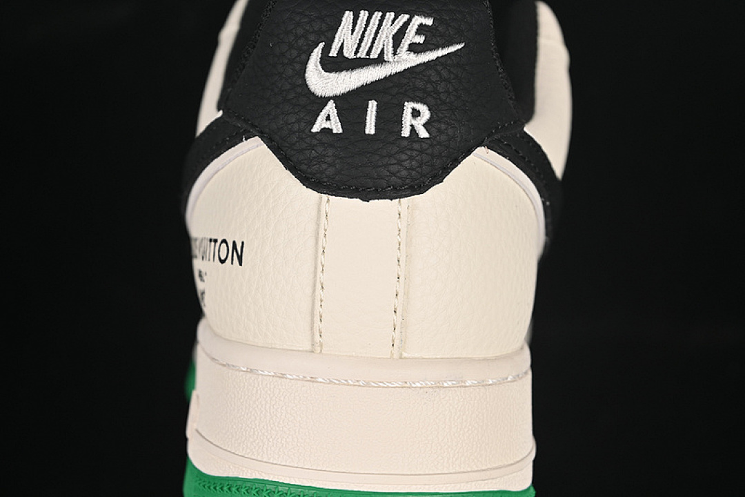 Nike [QW5836-008]-[AIR FORCE 1 07 LOW LV BLACK/WHITE/GREEN]-[WOMAN:36-39]-[MAN:40-45] - Image 6