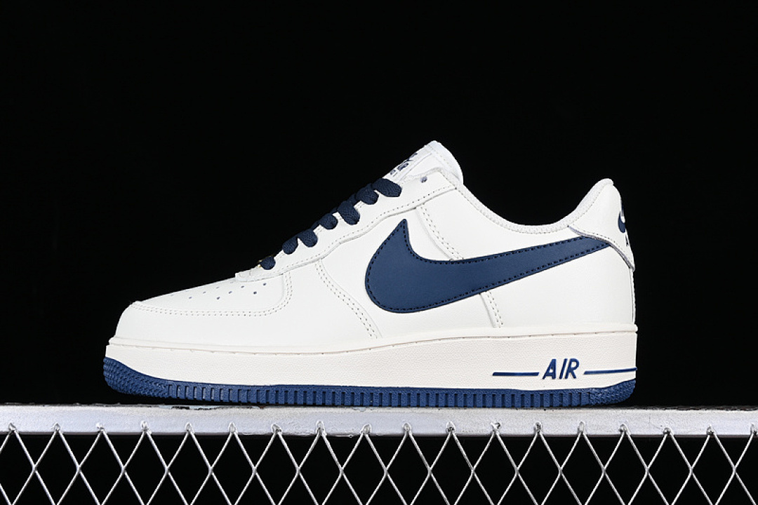 Nike [SP0758-030]-[AIR FORCE 1 07 LOW WHITE/BLUE]-[WOMAN:36-39]-[MAN:40-45], photo 1