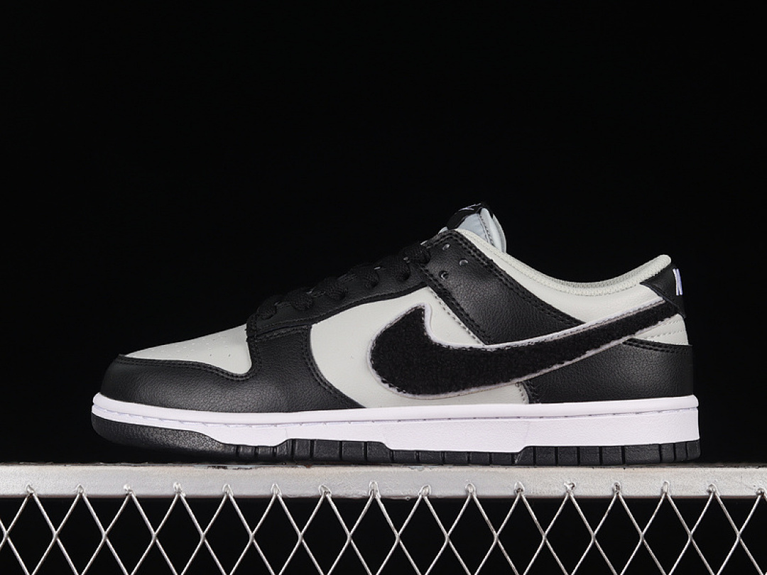 Fear of God Nike DUNK LOW CHENILLE SWOOSH GREY FOG/WOLF GREY/IRON GREY/BLACK · DQ7683-001, photo 1