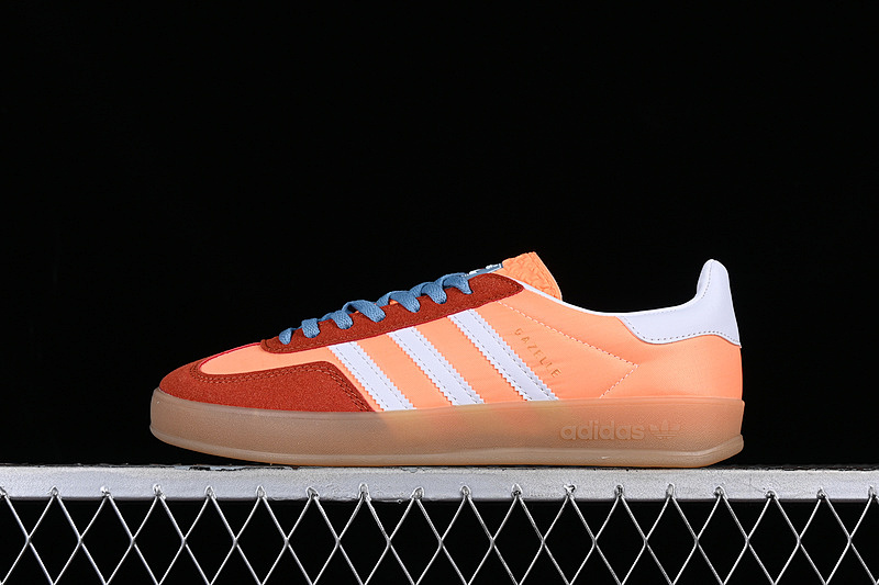Adidas Adidas GAZELLE INDOOR BEAM ORANGE/CLOUD WHITE/GUM · HQ9016, photo 1