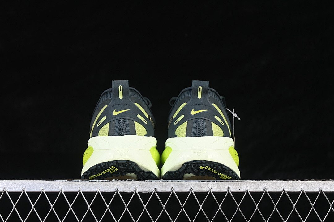 Nike [HQ7002-300]-[VOMERO 18 GORE-TEX SEAWEED/LIGHT LIQUID LIME/CYBER]-[WOMAN:36-39]-[MAN:40-46] - Image 14