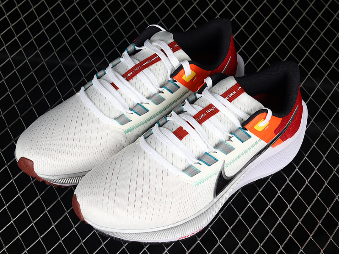 Nike [DQ4499-101]-[AIR ZOOM PEGASUS 38 SAIL/WHITE/GYM RED/BLACK]-[MAN:39-45] - Image 10