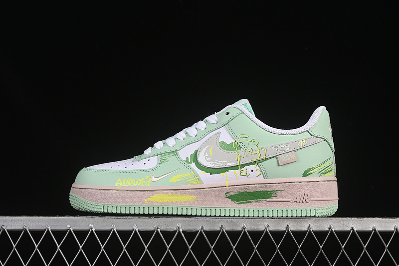 Nike Nike AIR FORCE 1 07 LOW THE WIZARD OF OZ WHITE/GREY/GREEN · DB3301-990, photo 1