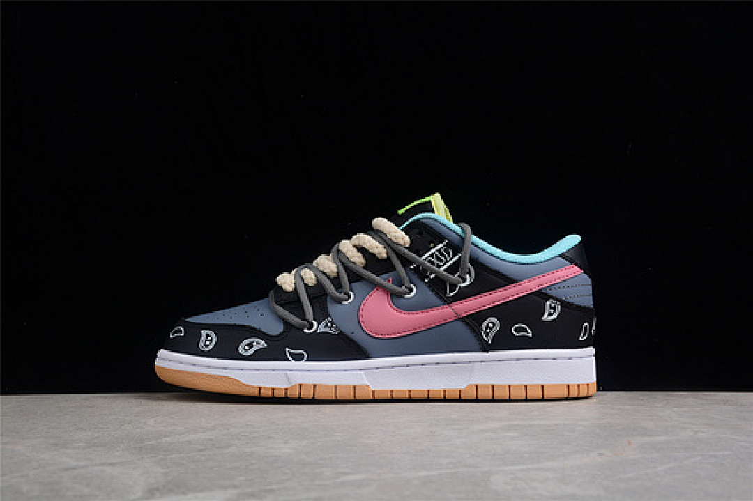 Off-White [DH0952-001]-[SB DUNK LOW SE FREE.99 BLACK/DARK CHOCOLATE/COPA/PINK FOAM]-[UNISEX:36-47.5], photo 1