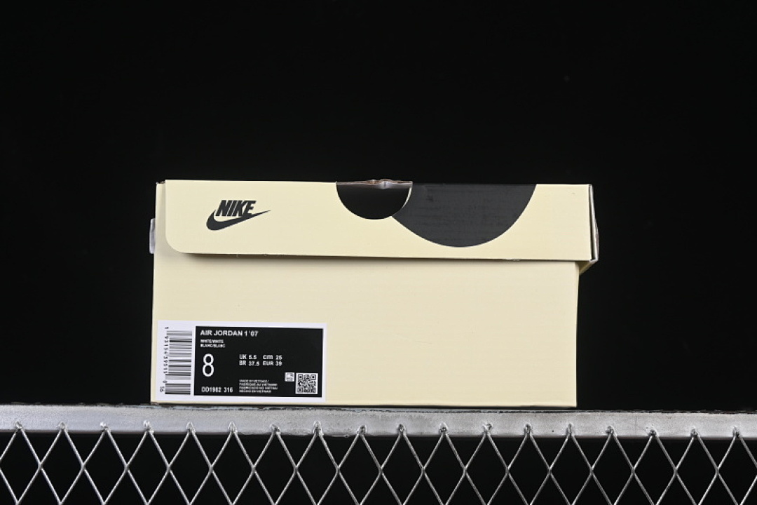 Nike [DD1982-316]-[AIR FORCE 1 07 LOW LV BLACK/WHITE/BLUE]-[WOMAN:36-39]-[MAN:40-45] - Image 12