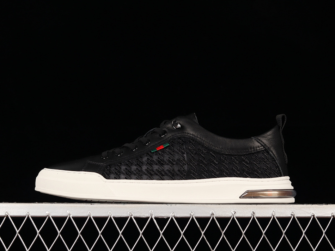 Unbranded [9Y9209666]-[GU*CCI SPORTS AND LEISURE TREND SHOES BLACK/BLACK/WHITE]-[MAN:38-44], photo 1