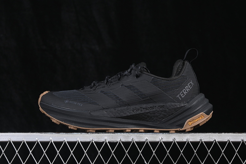 TERREX FREEHIKER 3 LOW GTX CASUAL LIFE SHOES BLACK/INKINESS · HQ9292, photo 1