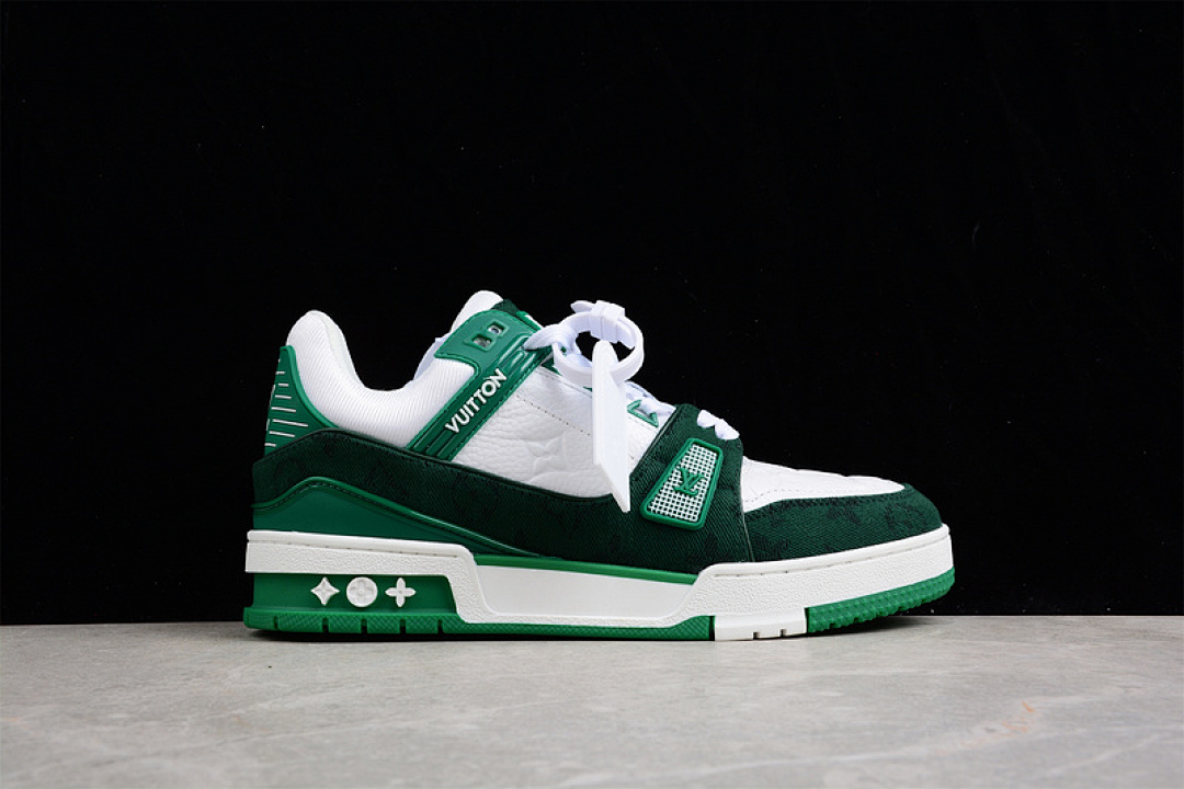 Louis Vuitton [L*V TRAINER LOW SNEAKERS WHITE/BLACK/GREEN]-[WOMAN:35-39]-[MAN:40-45] - Image 20