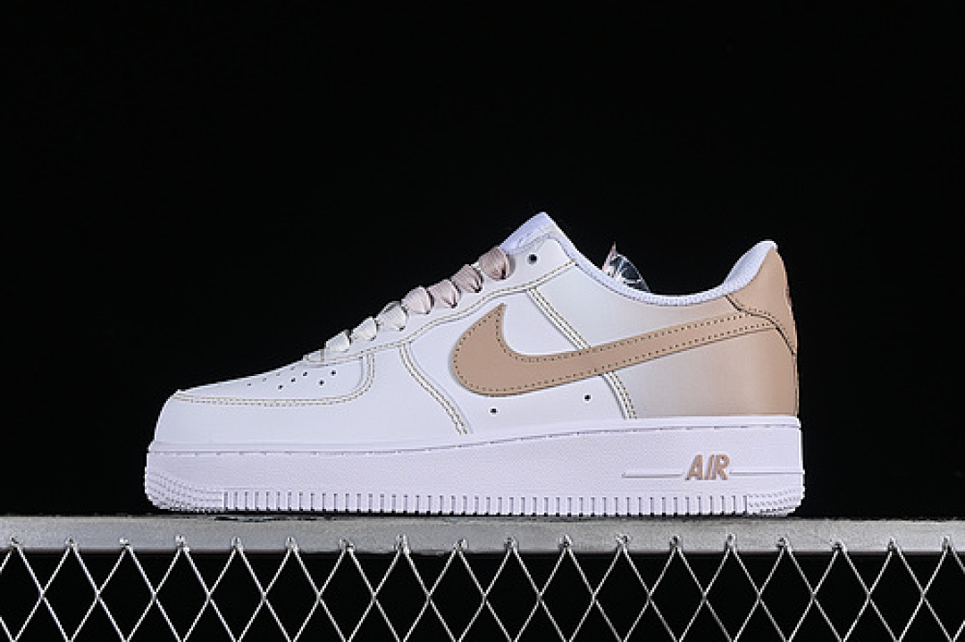 Nike [FN0366-104]-[AIR FORCE 1 07 LOW WHITE/YELLOW]-[WOMAN:36-39]-[MAN:40-45], photo 1