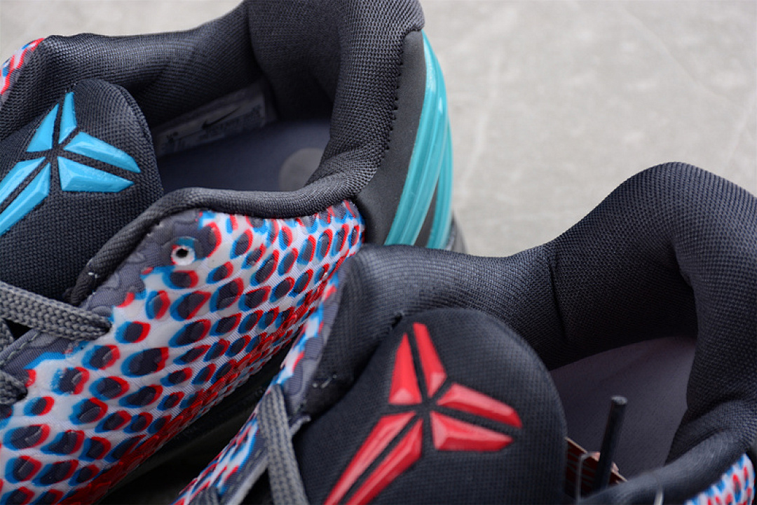 Nike [DD2305-003]-[ZOOM KOBE 6 PROTRO 3D HOLLYWOOD DARK GREY/DARING RED/CHLORINE BLUE]-[MAN:40-46] - Image 7