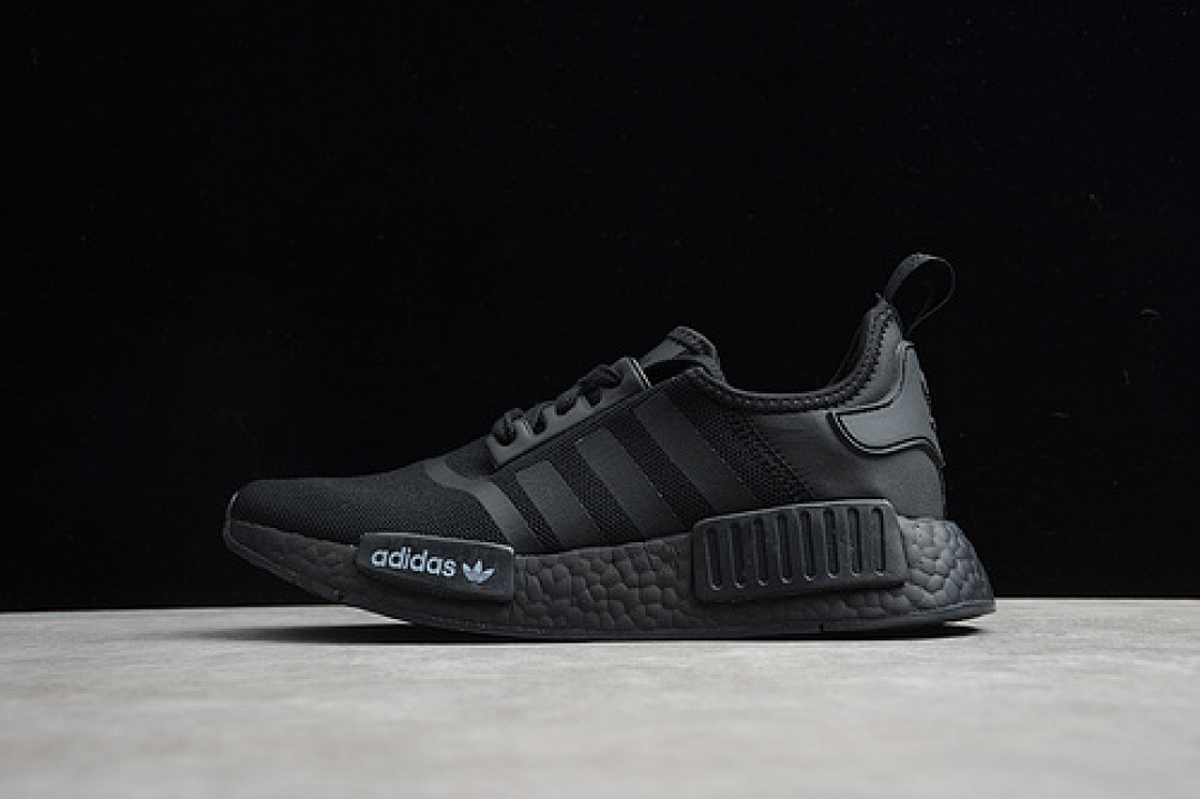 NMD_R1 SHOES CORE BLACK/CORE BLACK · FV9015, photo 1