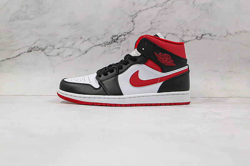 Jordan AIR Jordan 1 MID METALLIC RED WHITE/GYM RED/BLACK · 554724-122, photo 1