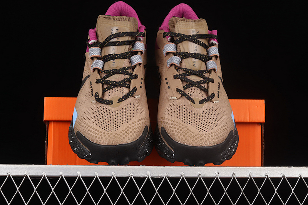 Nike [DA8698-200]-[AIR ZOOM PEGASUS TRAIL 3 KHAKI/PINK/BLACK]-[MAN:40-46] - Image 13