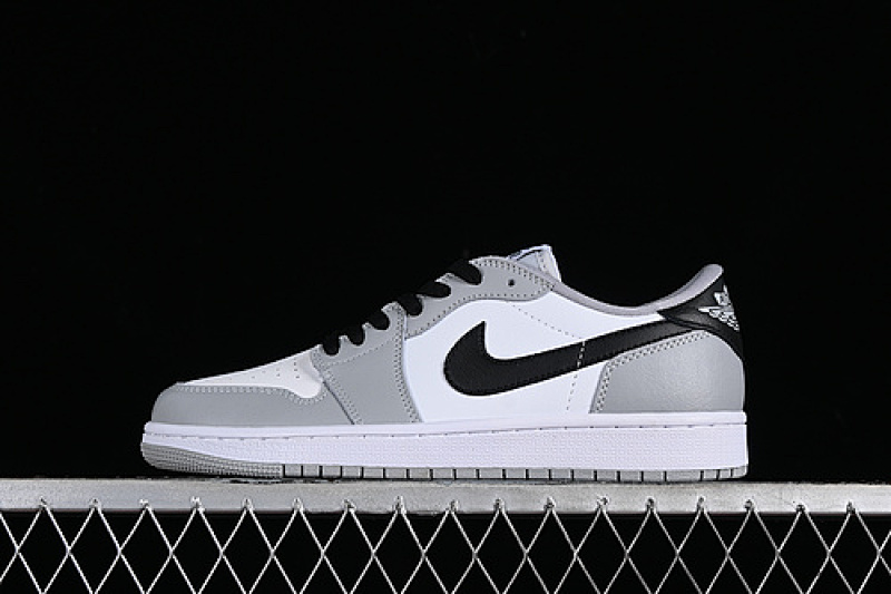 Jordan AIR Jordan 1 LOW WHITE/BLACK/WOLF GREY · CZ0790-110, photo 1