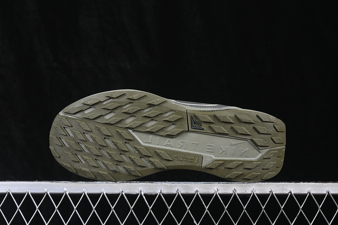 Nike [HQ7494-300]-[PEGASUS TRAIL 5 RUNNING SHOES BLACK/INKINESS]-[WOMAN:39]-[MAN:40-45] - Image 14