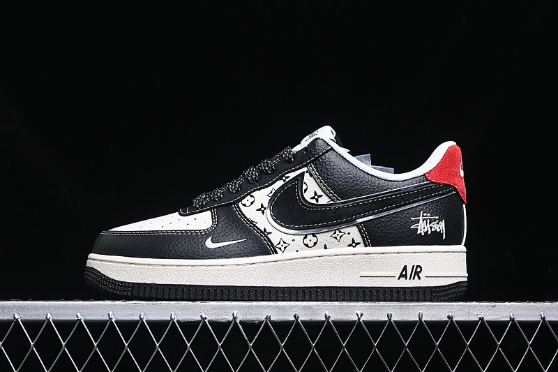 Nike Nike AIR FORCE 1 07 LOW WHITE/BLACK/RED · XZ6188-339, photo 1