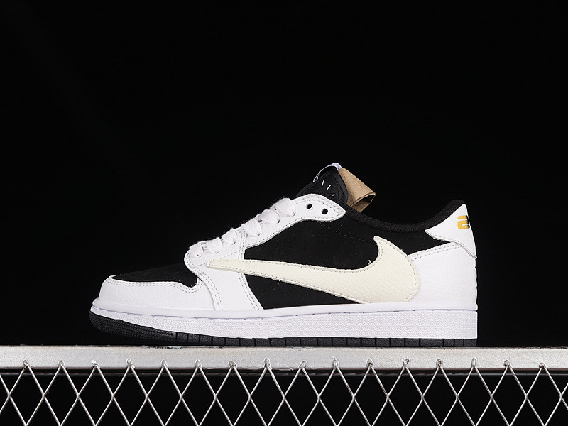 Jordan TRAVIS SCOTT X AIR Jordan 1 LOW OG WHITE/BLACK/GOLD · DM7866-101, photo 1