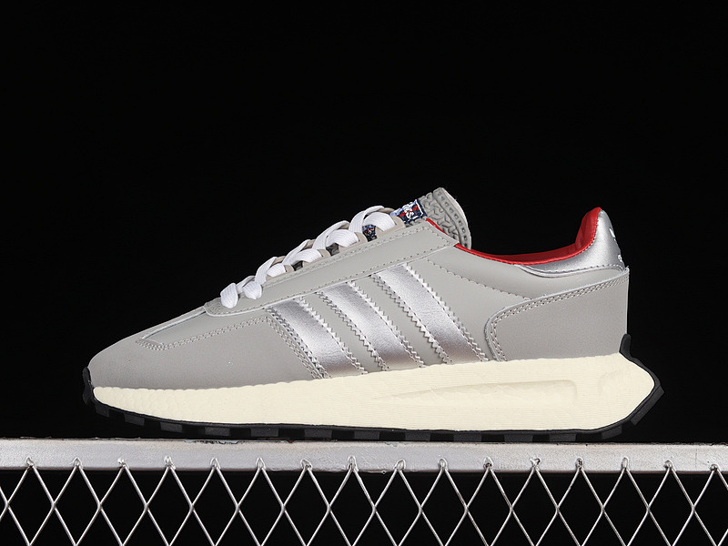 RETROPY E5 SHOES GREY TWO/MATTE SILVER/BETTER SCARLET · HQ6759, photo 1