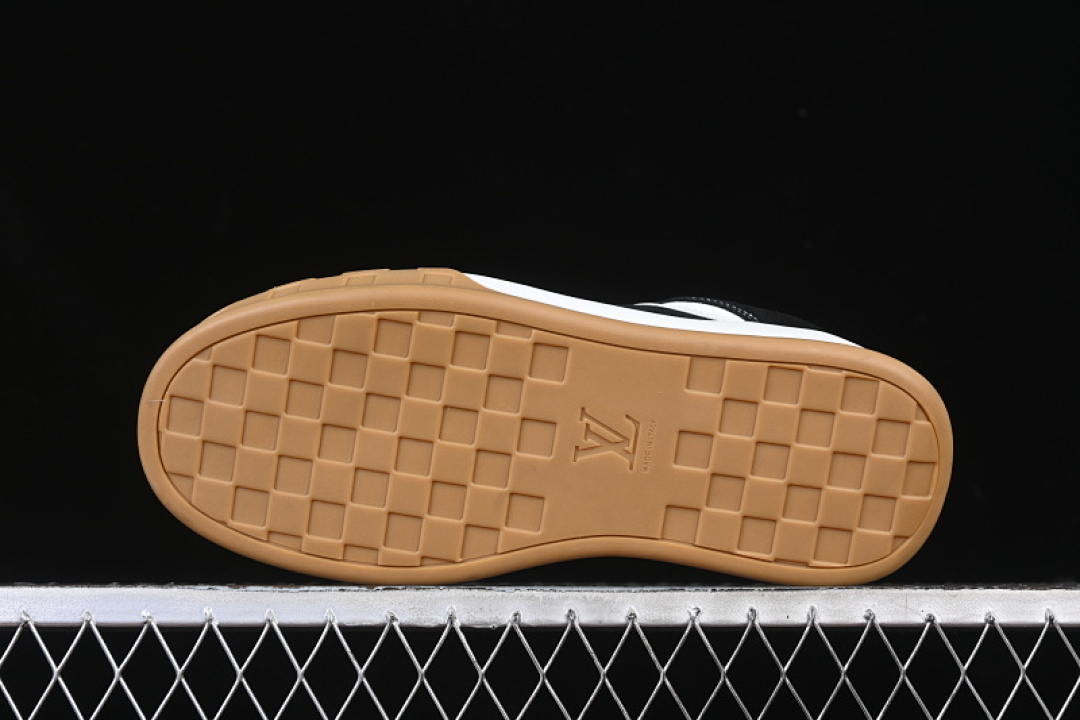 Louis Vuitton [LOUIS VUITTON SKATE SNEAKER CLASSIC 2025SS BLACK/WHITE]-[MAN:39-45] - Image 14
