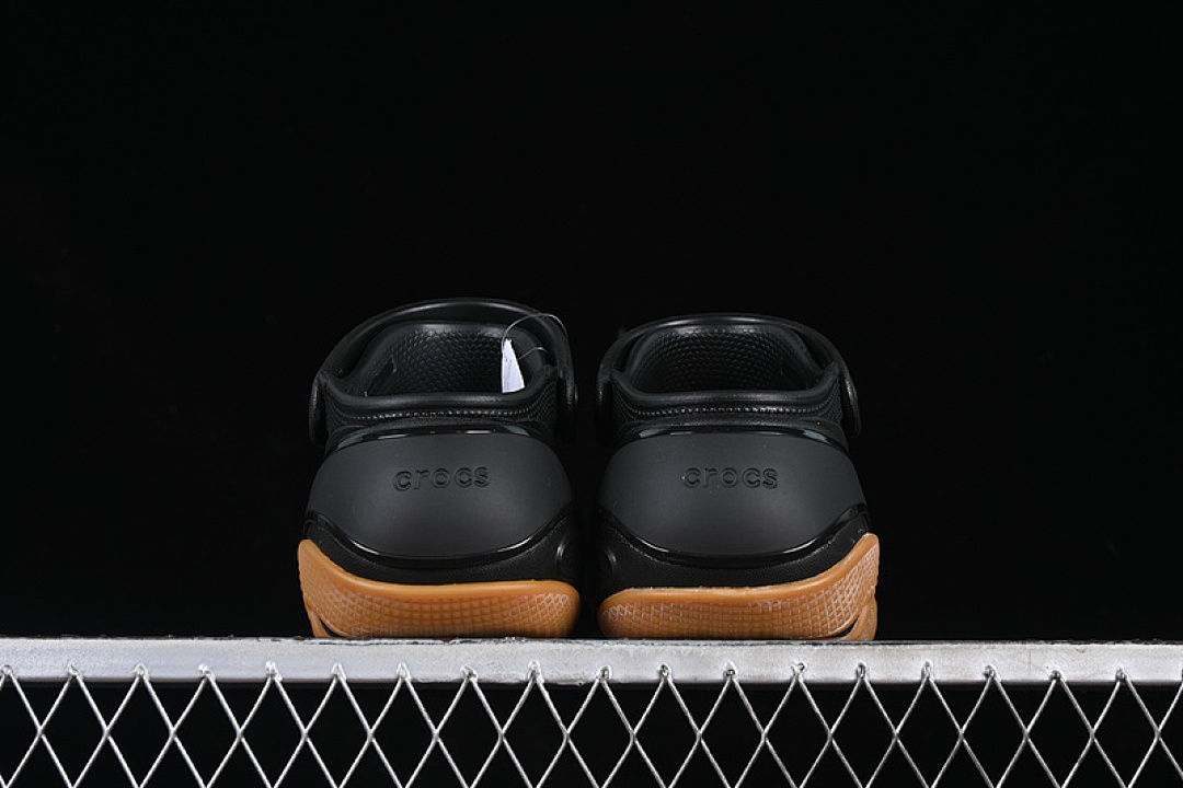 Crocs [CROCS EVA BLACK/BROWN]-[WOMAN:34-40] - Image 11