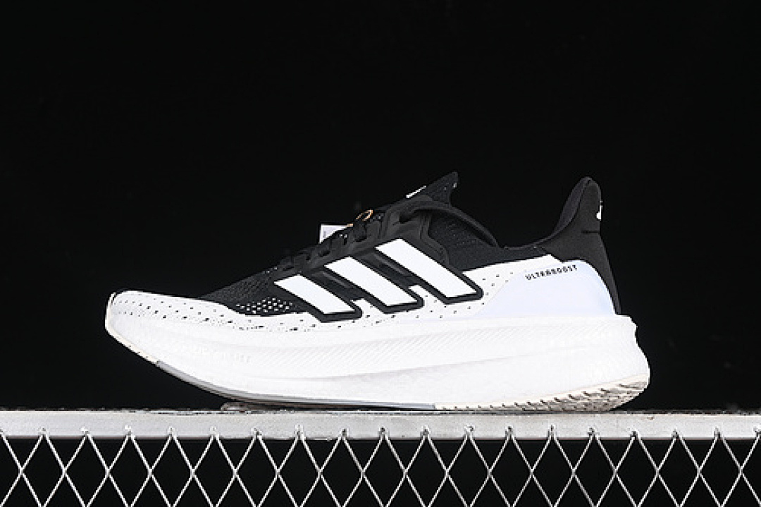 Unbranded [IF1480]-[ULTRABOOST 5 CORE BLACK/CORE BLACK/WHITE]-[WOMAN:36-39]-[MAN:40-48], photo 1