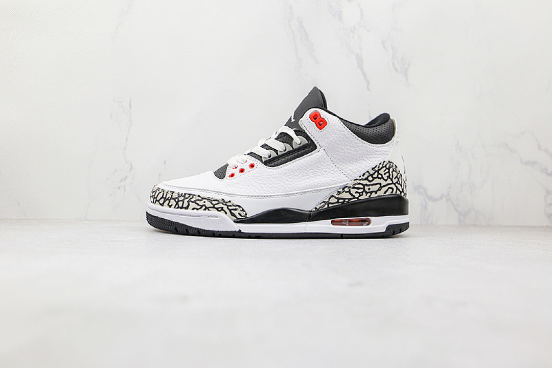 Jordan AIR Jordan 3 RETRO WHITE/BLACK-CMNT GRY-INFRRD 23 · 136064-123, photo 1