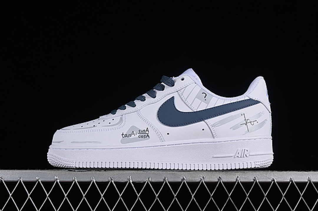 Nike [CW2288-016]-[AIR FORCE 1 07 LOW WHITE/BLUE]-[WOMAN:36-39]-[MAN:40-45], photo 1