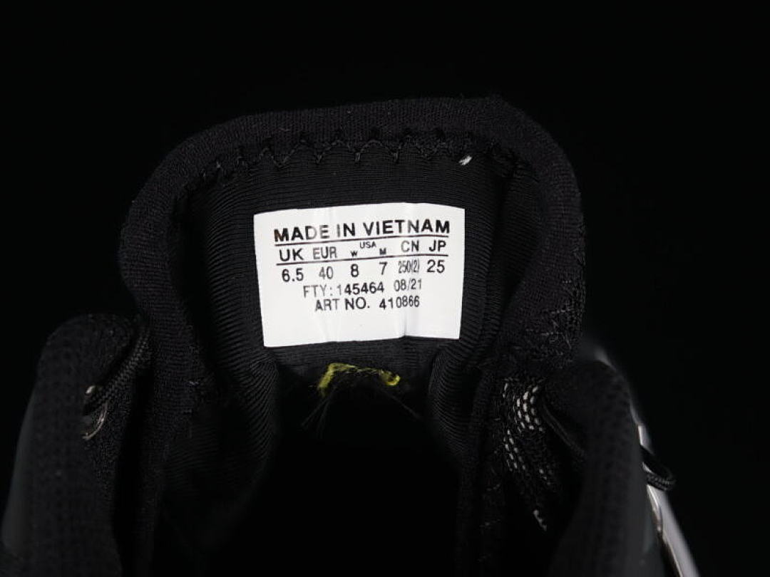 On Running [410866-31]-[OUTDOOR CASUAL RUNNING SHOES BLACK/BLACK/BLACK]-[WOMAN:36-39]-[MAN:40-45] - Image 6