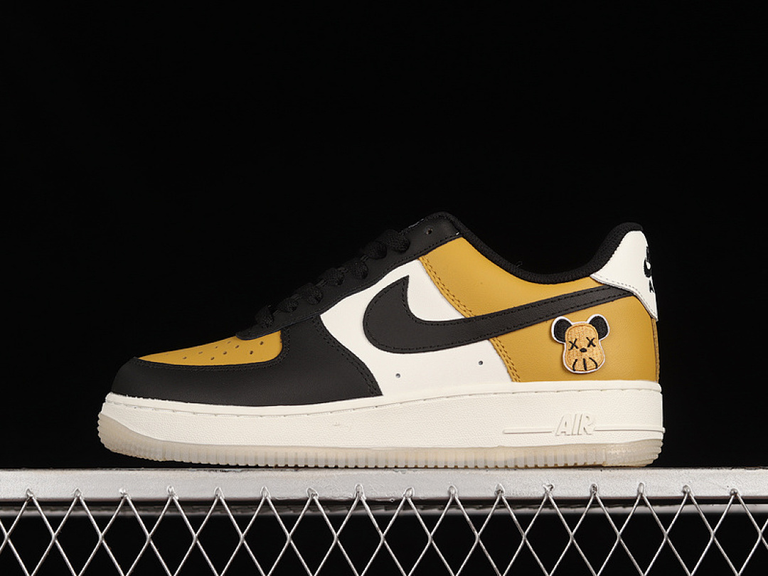 Nike [CJ8899-111]-[AIR FORCE 1 LOW 07 BLACK/WHITE-YELLOW]-[WOMAN:36-39]-[MAN:40-45], photo 1