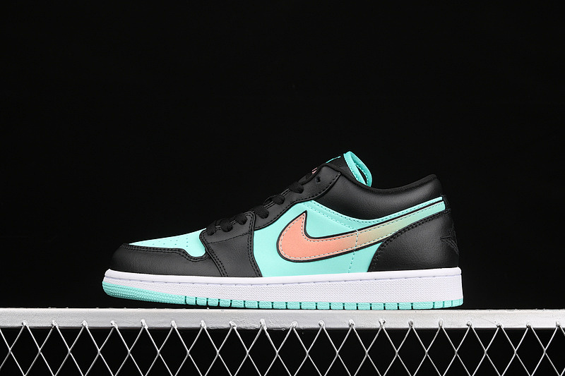 Jordan AIR Jordan 1 LOW SE TROPICAL TWIST/TROPICAL TWIST/BLACK · CK3022-301, photo 1