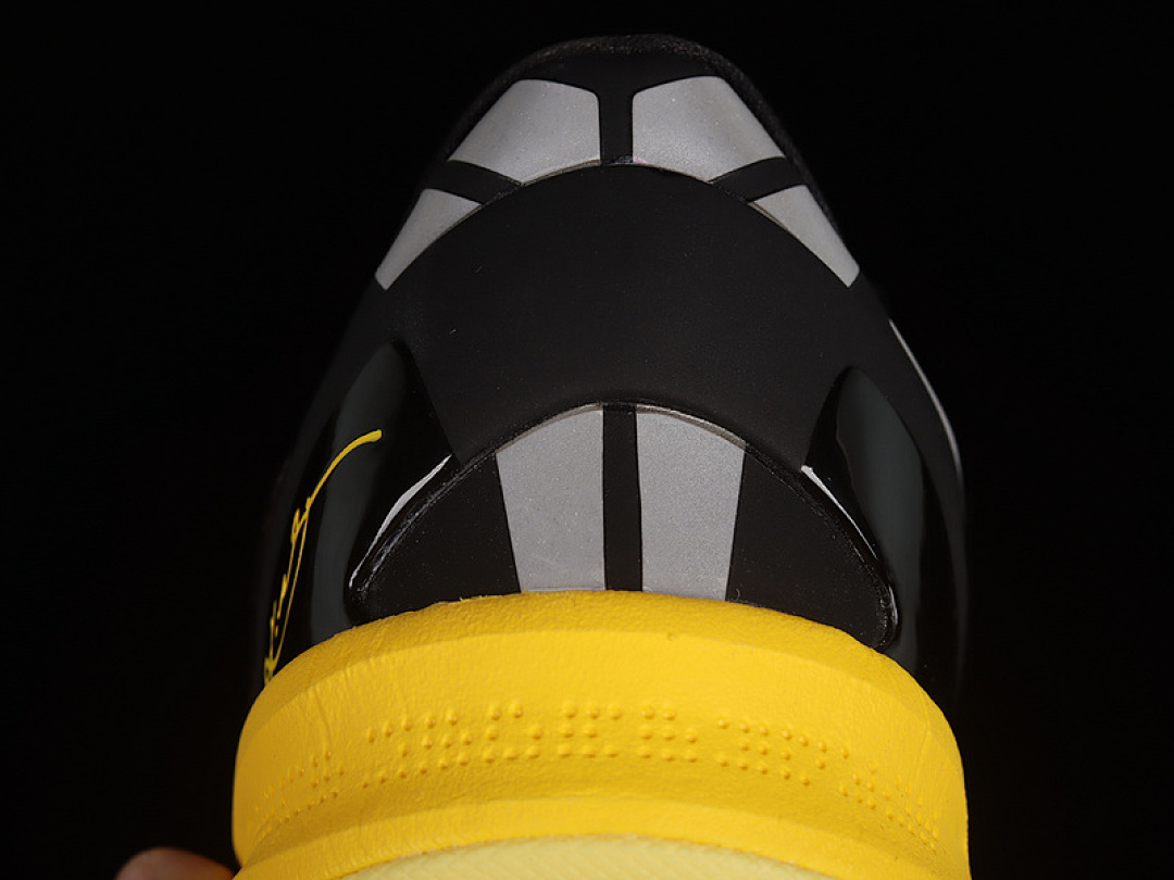 Nike [555286-077]-[KOBE 8 SYSTEM BLACK/ELECTRIC YELLOW-GREY]-[MAN:39-46] - Image 6