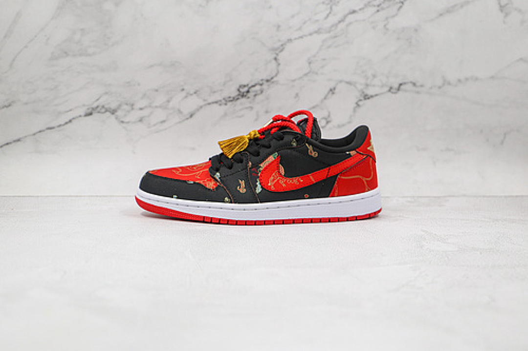 Jordan [DD2233-001]-[AIR JORDAN 1 LOW OG CHINESE NEW YEAR BLACK/UNIVERSITY RED-METALLIC GOLD-WHITE], photo 1