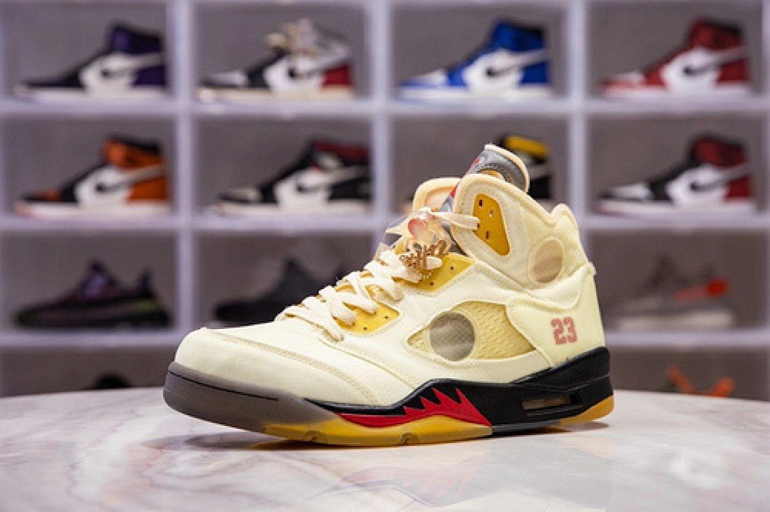 Off-White H12 OW X AIR Jordan 5 SP SAIL/FIRE RED/MUSLIN/BLACK · DH8565-100, photo 1