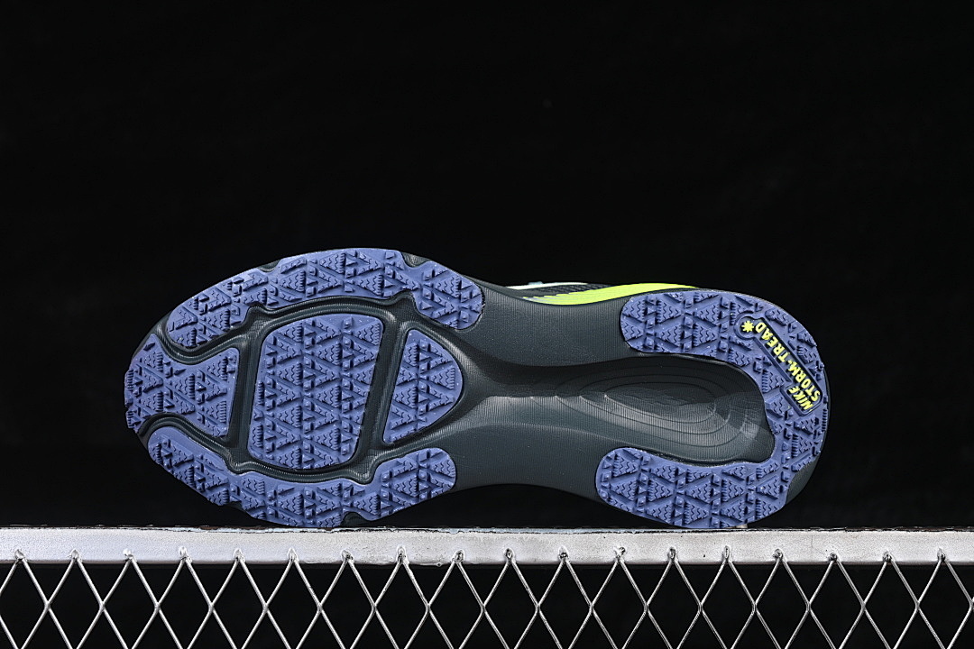 Nike [HQ7001-300]-[VOMERO 18 GORE-TEX SEAWEED/CANNON/VOLT/BARELY VOLT]-[WOMAN:36-39]-[MAN:40-46] - Image 15