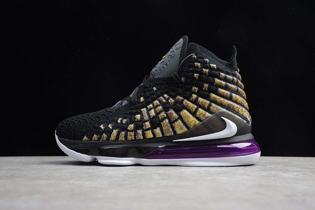 On Running [BQ3178-004]-[LEBRON 17 LAKERS BLACK/WHITE-EGGPLANT-AMARILLO]-[MAN:39-46], photo 1