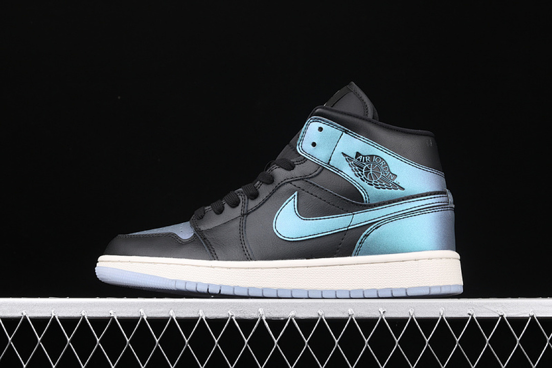 Jordan AIR Jordan 1 MID IRIDESCENT BLACK/PALE IVORY-MULTI-COLOR · BQ6472-009, photo 1