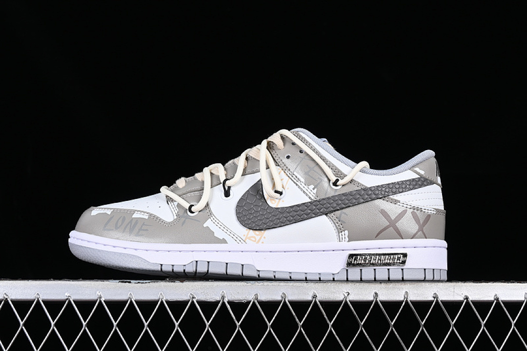 Unbranded [DJ6188-003]-[DUNK LOW SB WHITE/GREY]-[WOMAN:35.5-39]-[MAN:40-46], photo 1