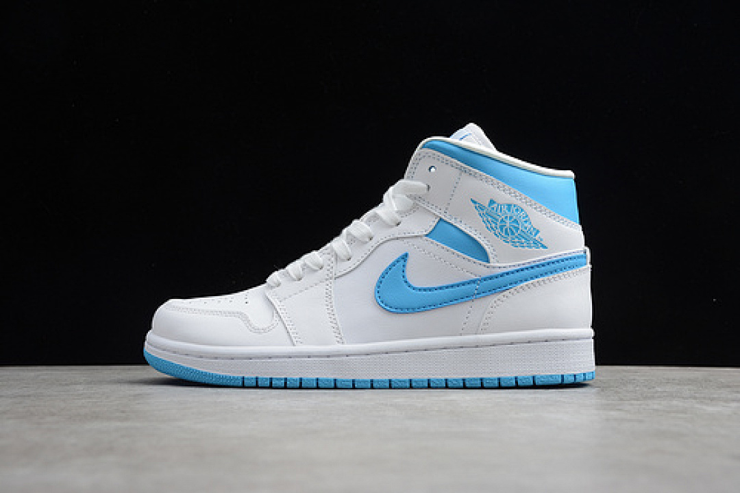 Jordan [BQ6472-114]-[AIR JORDAN 1 MID UNC WHITE/WHITE/BLUE]-[WOMAN:36-39], photo 1