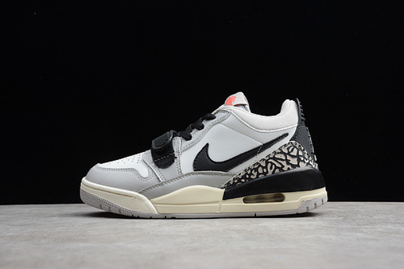 Jordan Jordan CD9054-101 · 84-82-93, photo 1