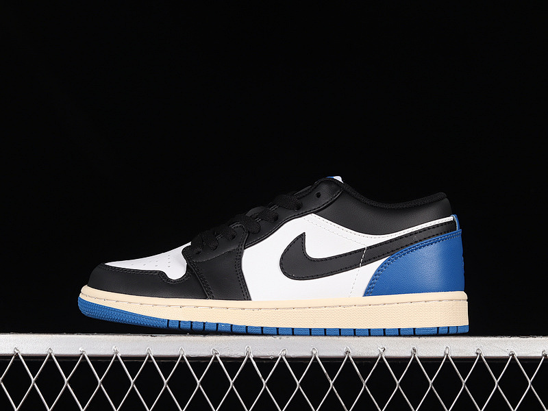 Jordan AIR Jordan 1 LOW WHITE/BLACK/NAVY BLUE · DM7078-110, photo 1