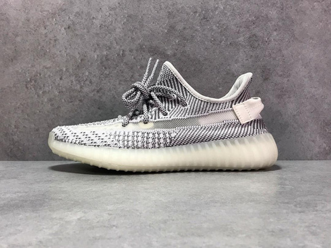 Adidas Adidas OG YEEZY BOOST 350 V2 STATIC NON-REFLECTIVE STATIC/STATIC/STATIC · EF2905, photo 1