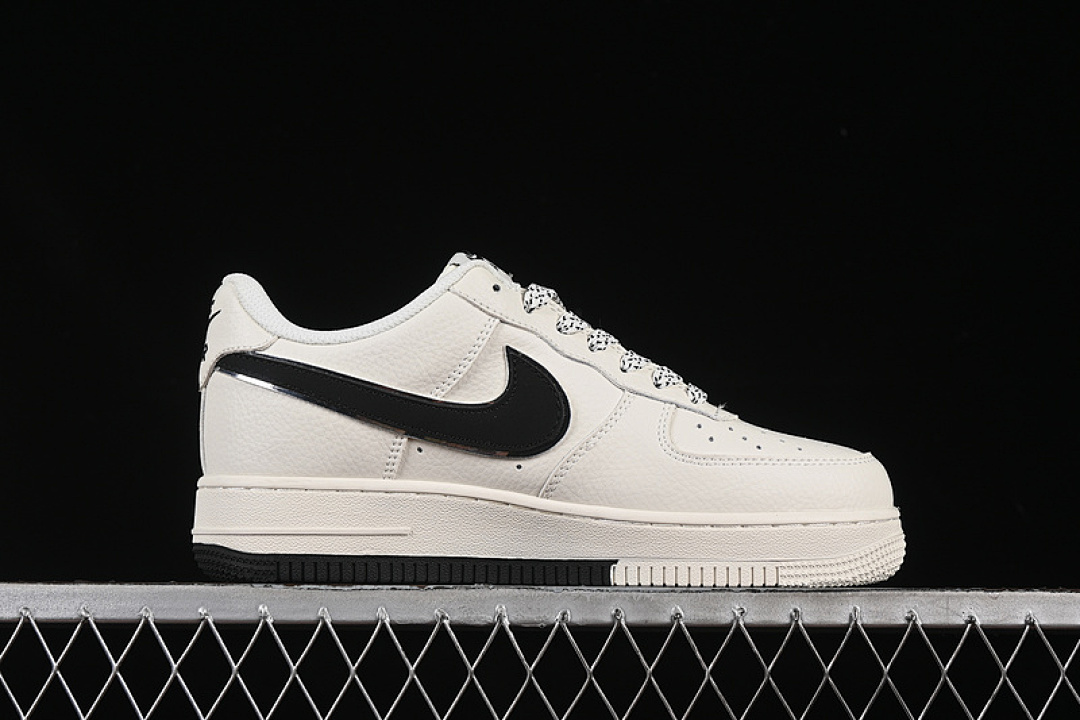 Nike [CS5288-010]-[AIR FORCE 1 07 LOW WHITE/BLACK/GREY/RED]-[WOMAN:36-39]-[MAN:40-45] - Image 16