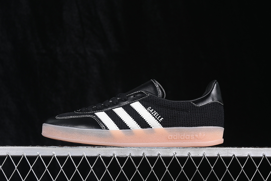 CLOVER RETRO CASUAL ANTI-SLIP BOARD SHOES PINK/BLACK/WHITE · JQ7084, photo 1