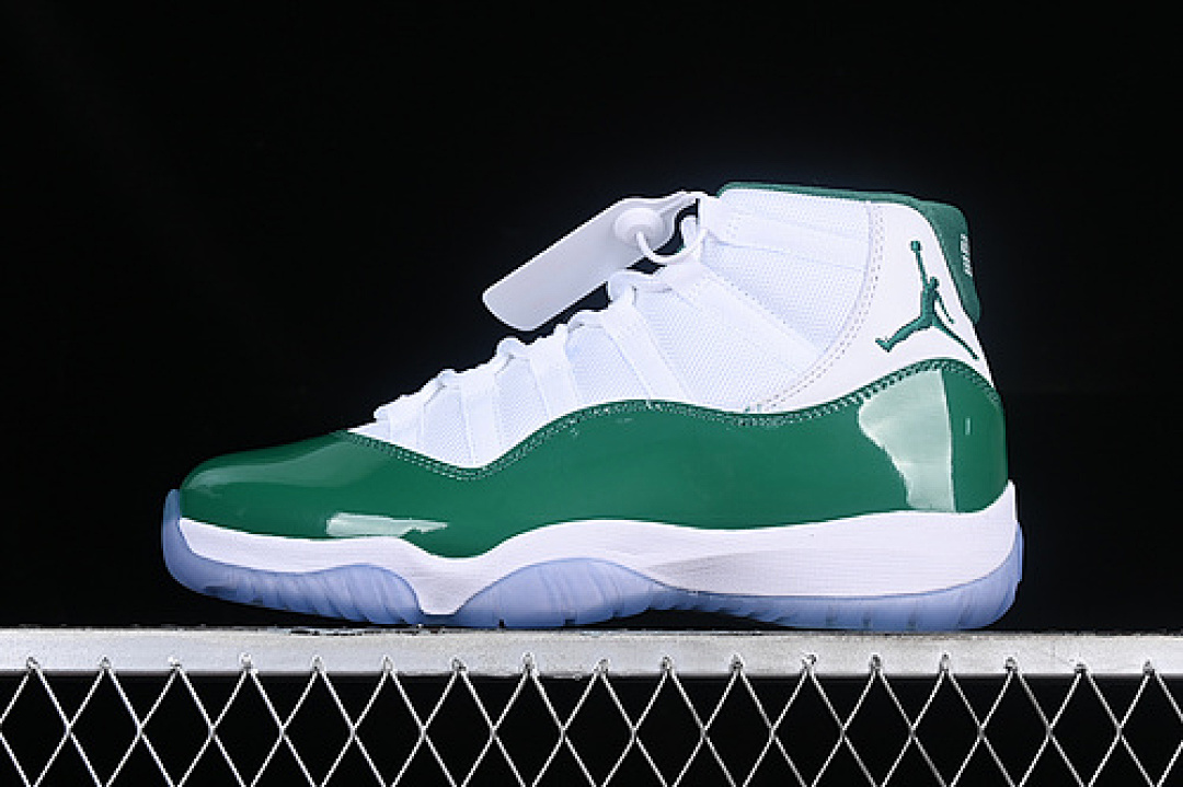Jordan [CT8012-113]-[AIR JORDAN 11 RETRO WHITE/GREEN]-[MAN:40-47.5], photo 1