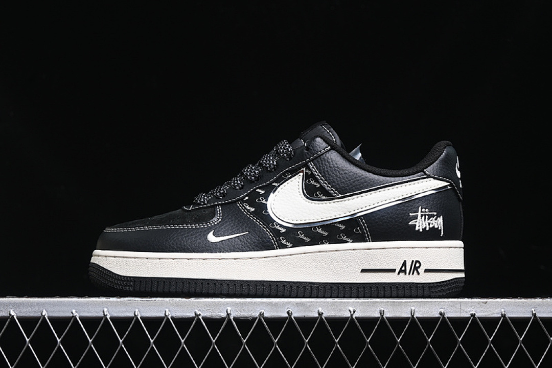 Nike [XZ6188-311]-[AIR FORCE 1 07 LOW BLACK/SILVER/WHITE]-[WOMAN:36-39]-[MAN:40-45], photo 1