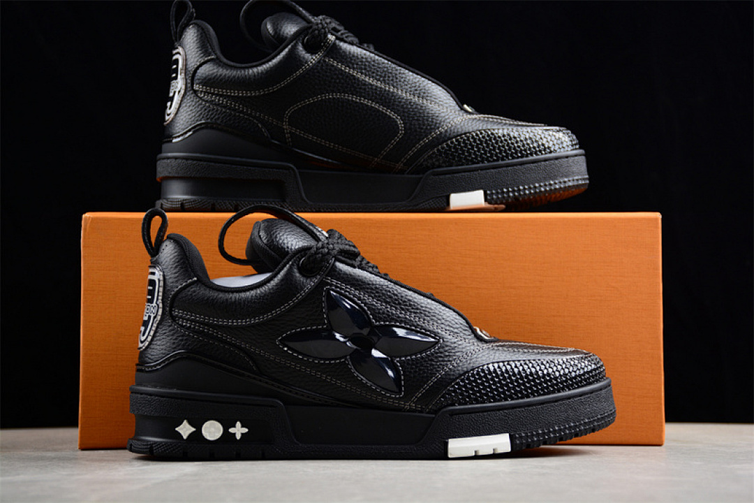 Louis Vuitton [L*V TRAINER WHITE/BLACK]-[WOMAN:35-39]-[MAN:40-46] - Image 2