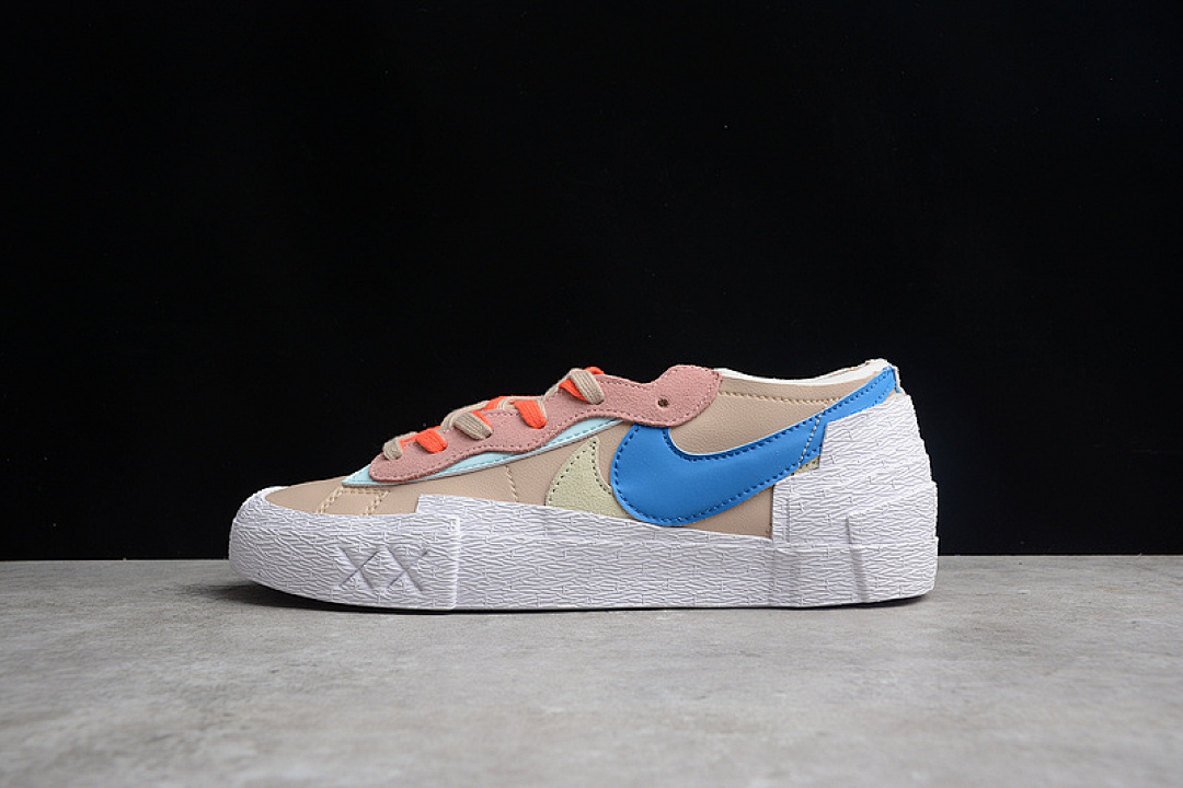 Kaws Nike KAWS X SACAI BLAZER LOW REED LIGHT KHAKI/ORANGE/BLUE · DM7901-100, photo 1